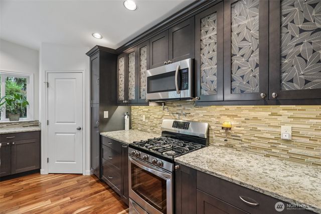 11633 NE 92nd Street, Kirkland, WA 98033