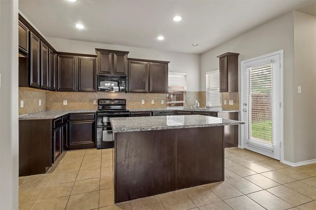 5417 Beacon Lane, Mckinney, TX 75071
