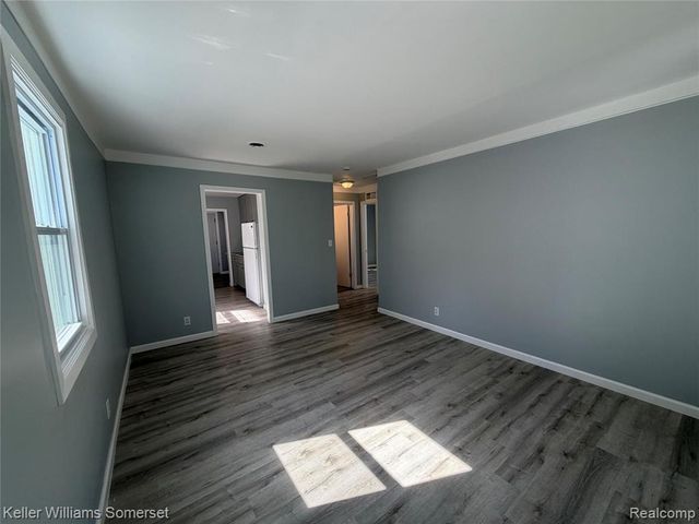 7514 Westminster Avenue, Warren, MI 48091