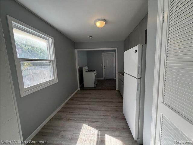 7514 Westminster Avenue, Warren, MI 48091