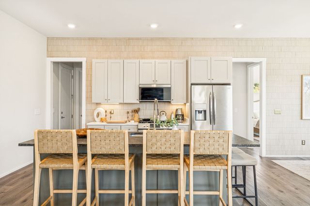 1760 Boxwood Dr, Nashville, TN 37211