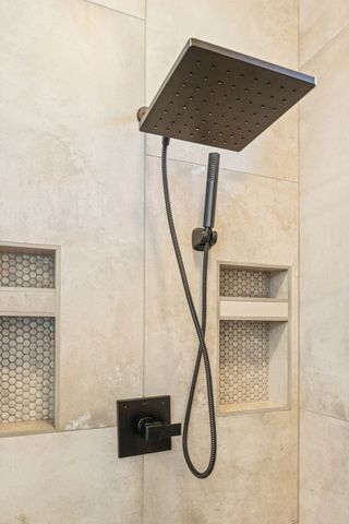 1760 Boxwood Dr, Nashville, TN 37211