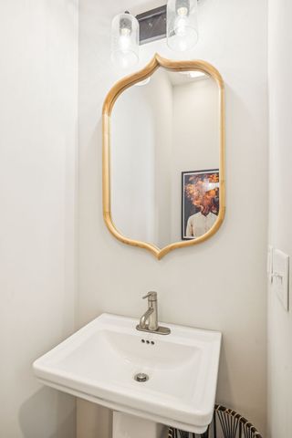 1760 Boxwood Dr, Nashville, TN 37211