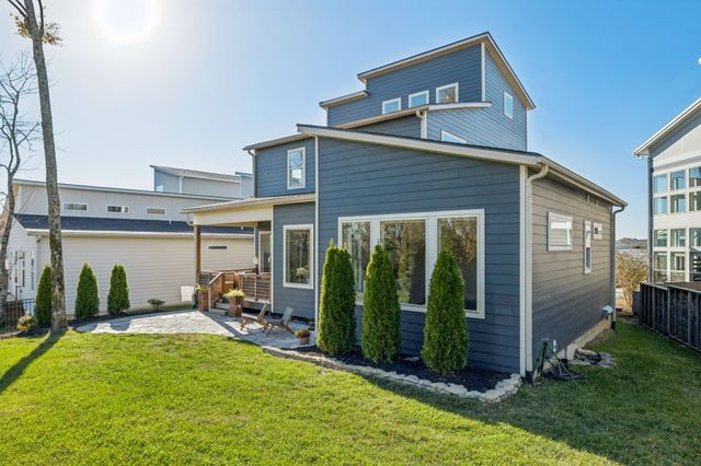 1760 Boxwood Dr, Nashville, TN 37211