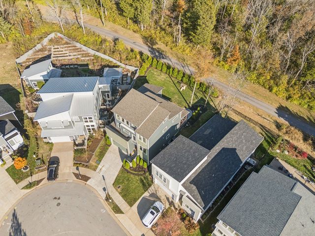 1760 Boxwood Dr, Nashville, TN 37211