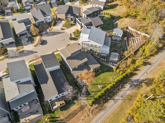 1760 Boxwood Dr, Nashville, TN 37211