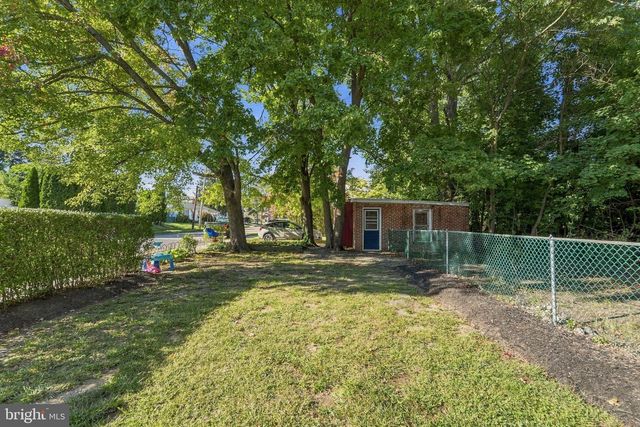 6901 MAPLE AVE, Merchantville, NJ 08109