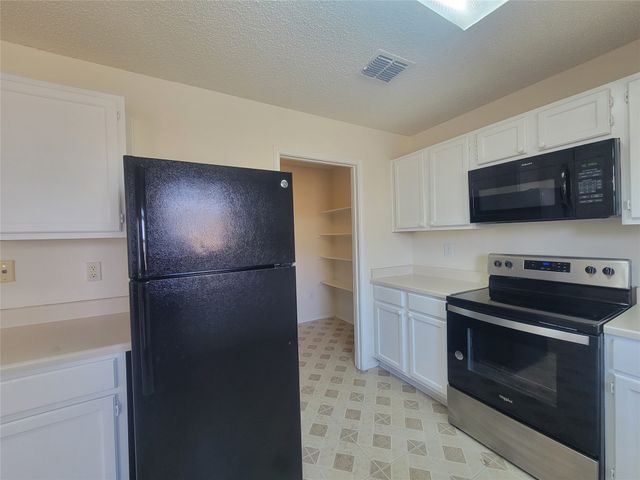 2233 Maple Drive, Little Elm, TX 75068