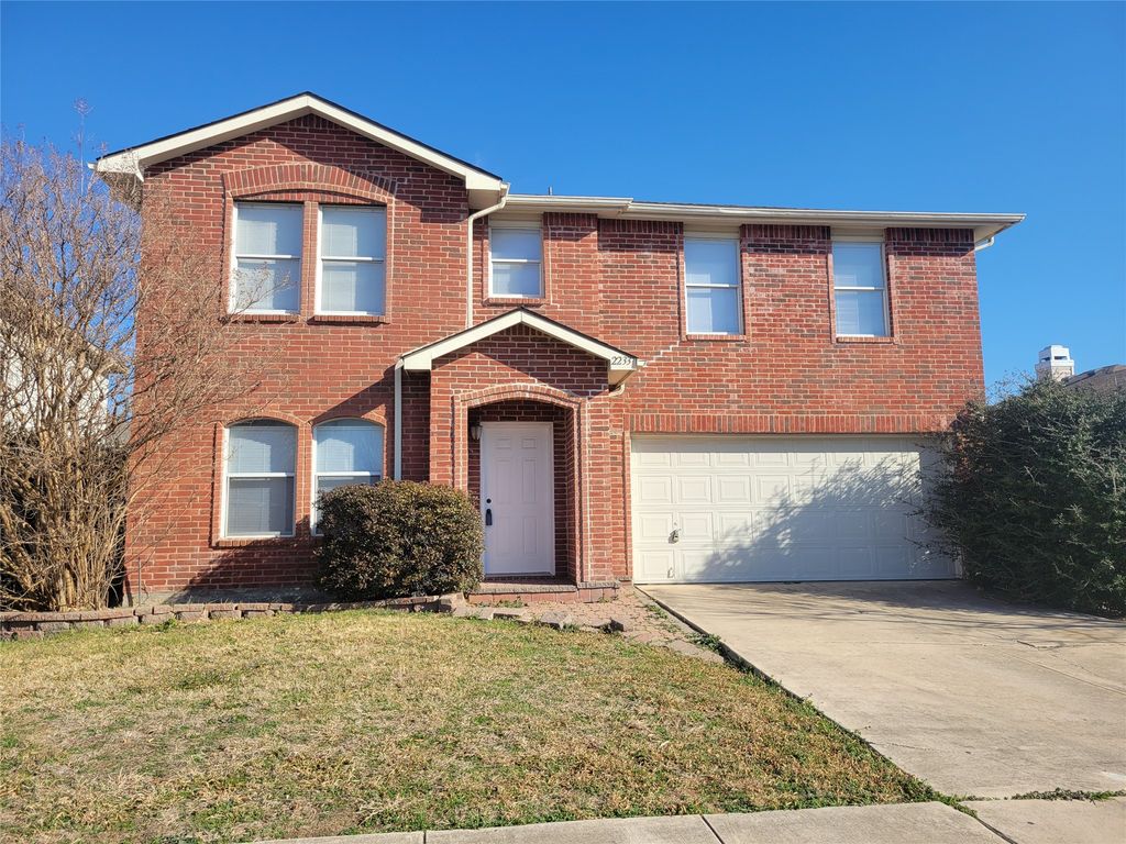 2233 Maple Drive, Little Elm, TX 75068