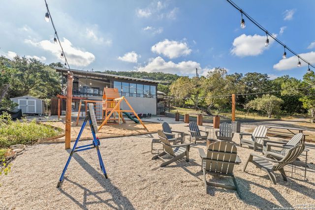195 Deepwell, Canyon Lake, TX 78133