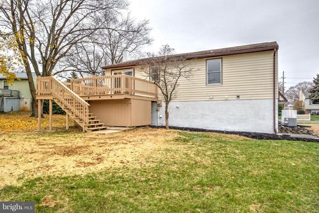 1038 STELLAR DR, Mount Joy, PA 17552