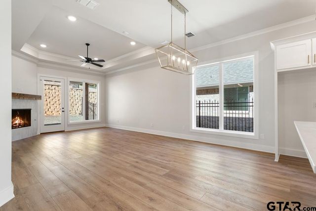 9248 Villas Ct, Tyler, TX 75703