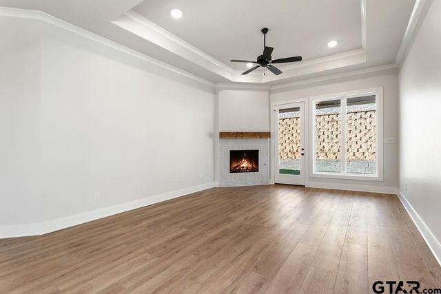 9248 Villas Ct, Tyler, TX 75703