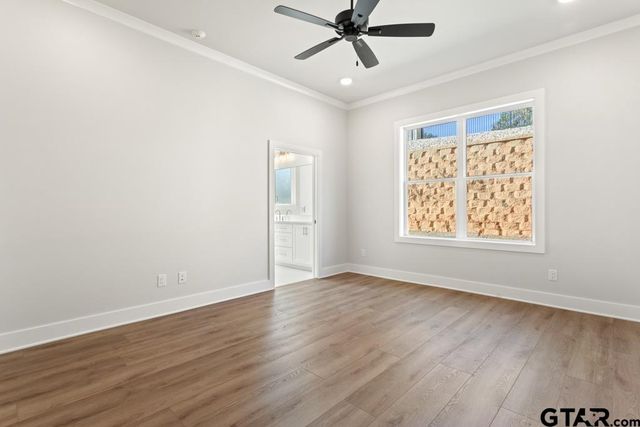 9248 Villas Ct, Tyler, TX 75703