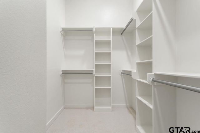 9248 Villas Ct, Tyler, TX 75703