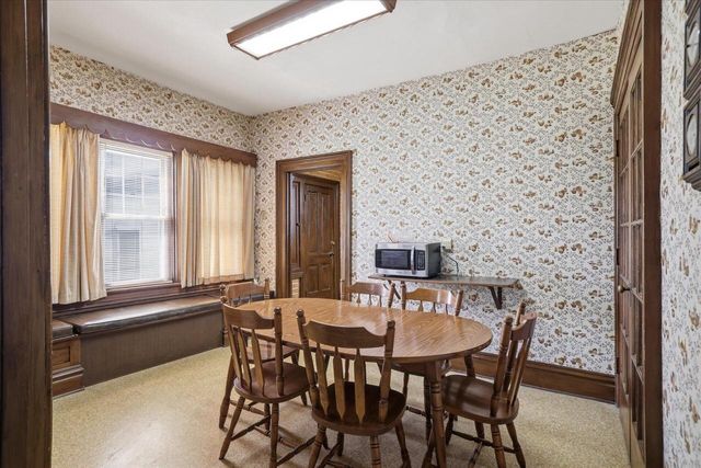 513 Clyman STREET, Watertown, WI 53094