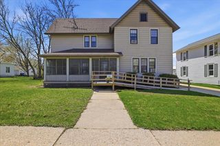 513 Clyman STREET, Watertown, WI 53094