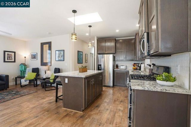 3660 Walnut Blvd 18, Brentwood, CA 94513