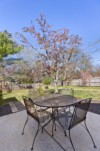 1426 Indian Pl, Murfreesboro, TN 37129