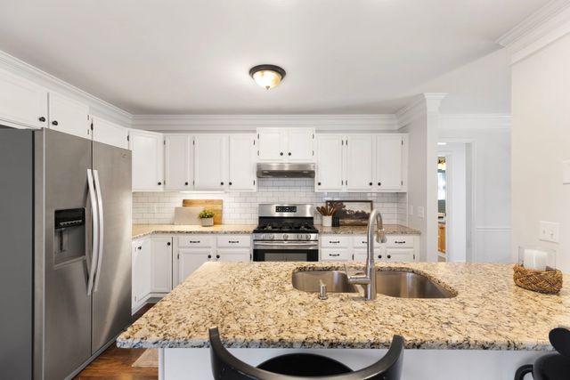 1426 Indian Pl, Murfreesboro, TN 37129