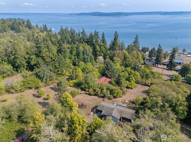 821 153rd Avenue SW, Lakebay, WA 98349