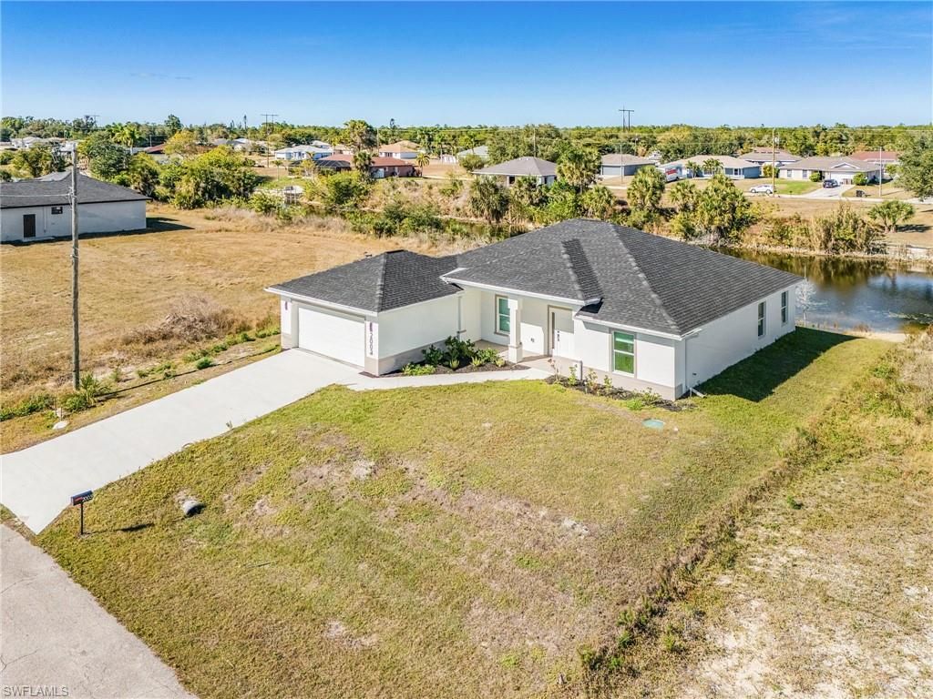 Image 29 of property listing at 2003 NE 27th ST, Cape Coral, FL 33909