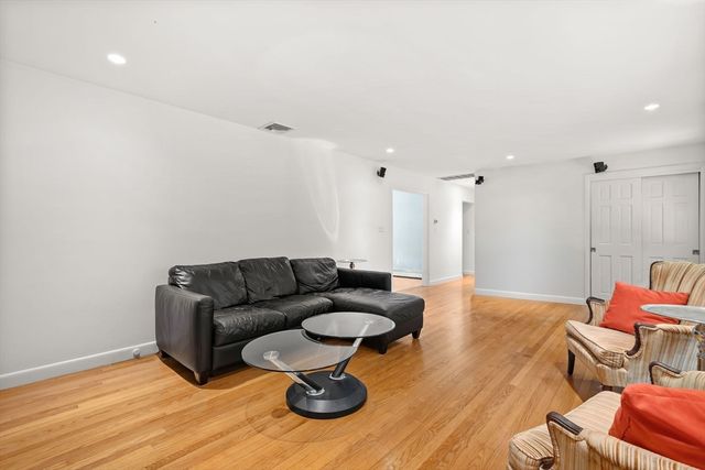 159 High Plain Rd, Andover, MA 01810