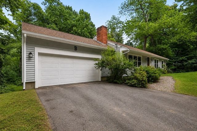 159 High Plain Rd, Andover, MA 01810