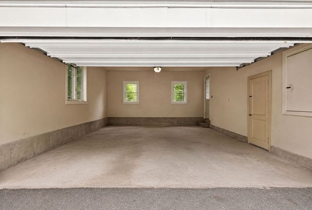 159 High Plain Rd, Andover, MA 01810