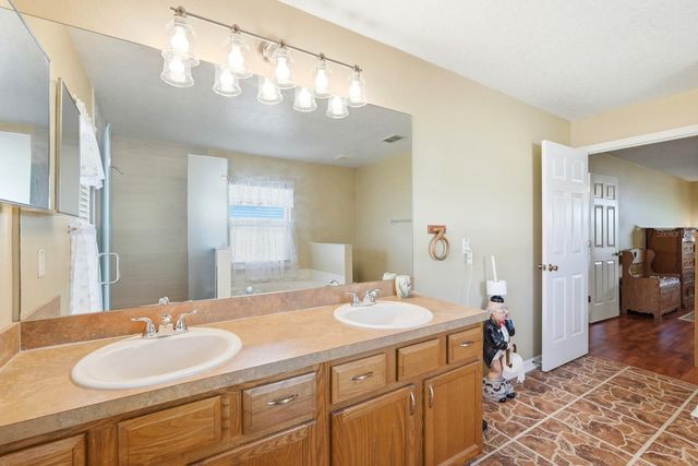 2450 WALKERTOWN AVENUE, Deltona, FL 32725