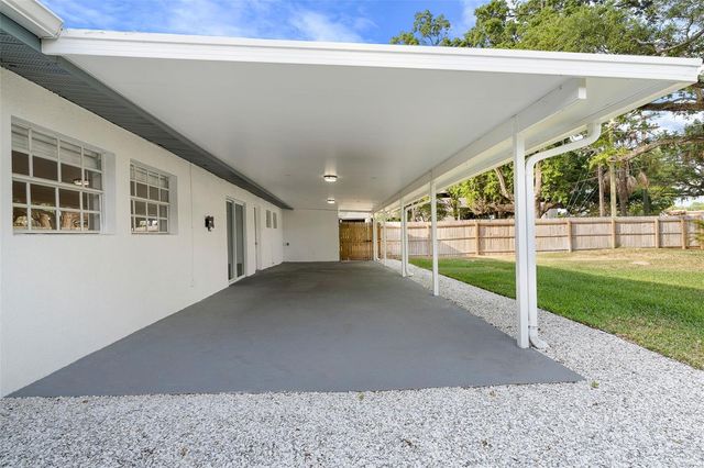 202 S SHORE CREST DRIVE, Tampa, FL 33609