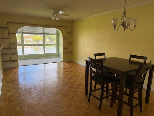2950 Sunrise Lakes Drive W 305, Sunrise, FL 33322