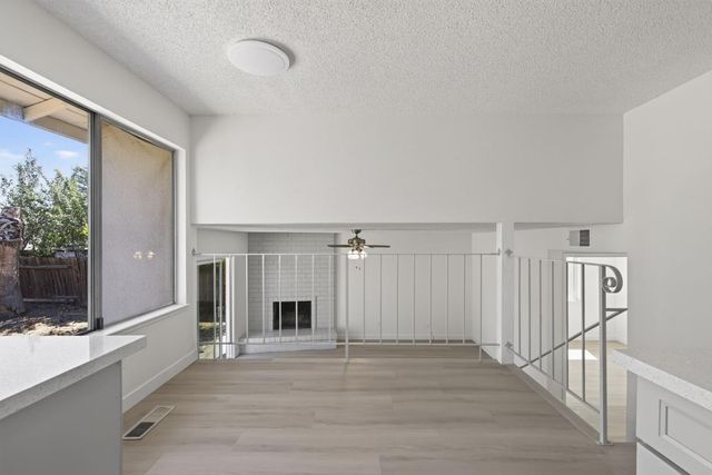 7725 McMullen Way, Sacramento, CA 95828