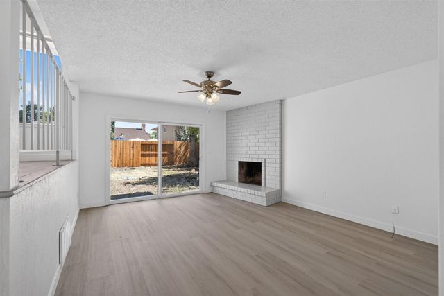 7725 McMullen Way, Sacramento, CA 95828