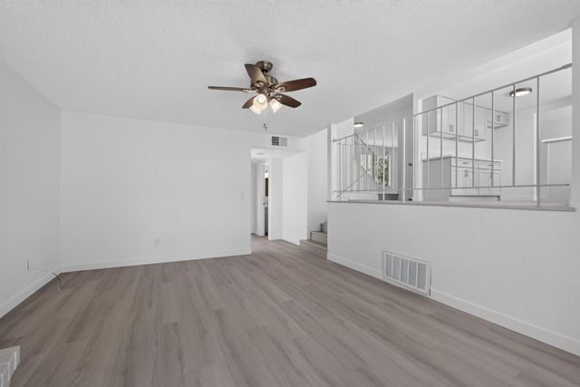 7725 McMullen Way, Sacramento, CA 95828