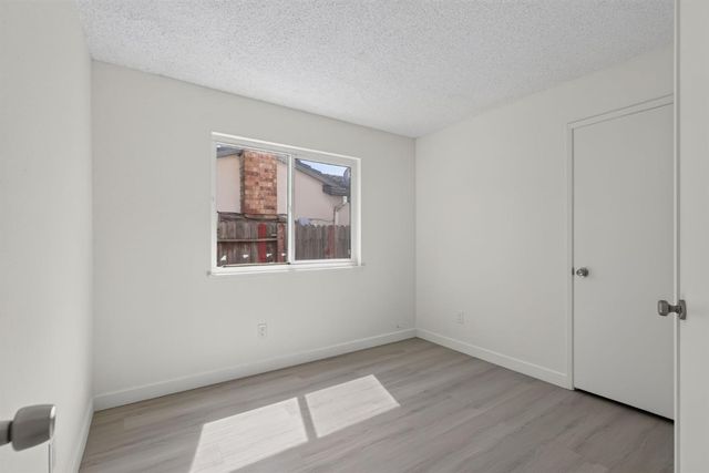 7725 McMullen Way, Sacramento, CA 95828