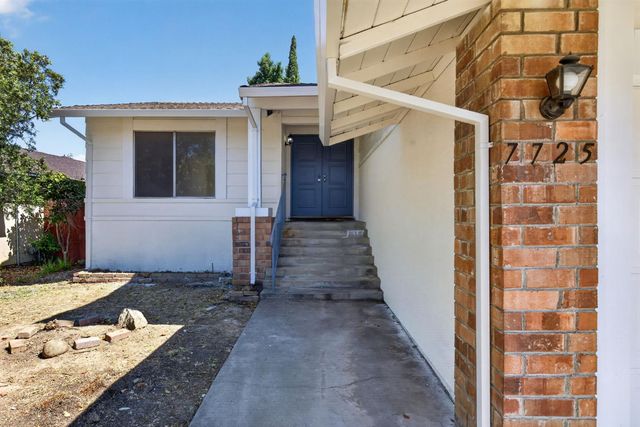 7725 McMullen Way, Sacramento, CA 95828