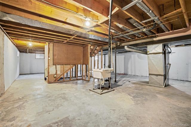 5496 W Hinsdale Place, Littleton, CO 80128