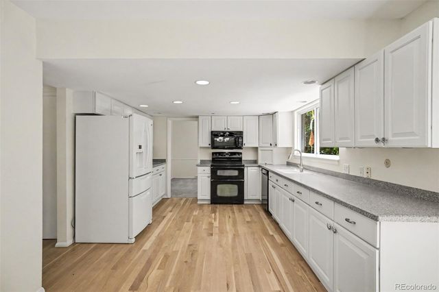 5496 W Hinsdale Place, Littleton, CO 80128