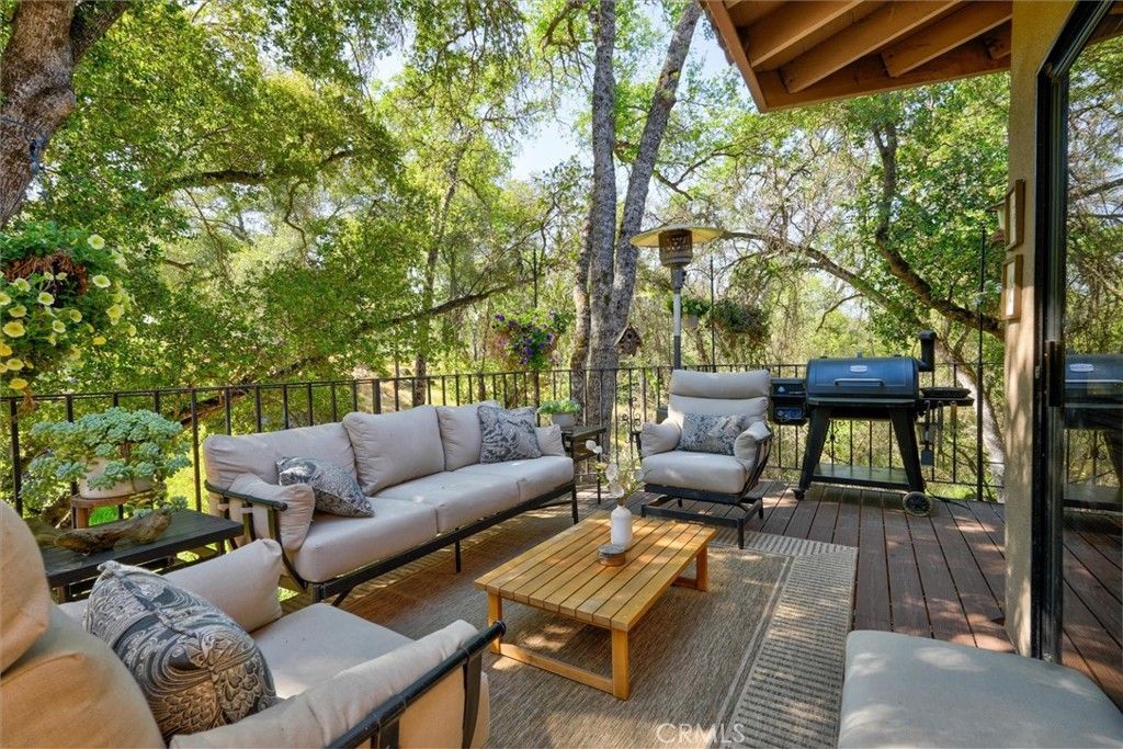 Image 10 of property listing at 5552 Bear Creek, Catheys Valley, CA 95306