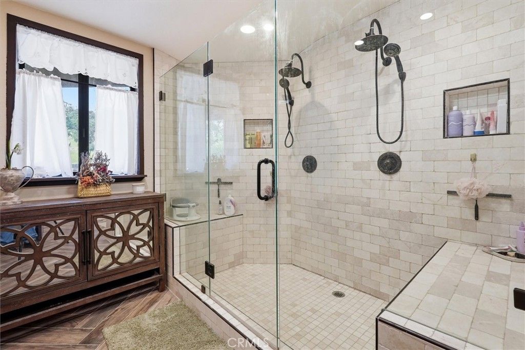 Image 33 of property listing at 5552 Bear Creek, Catheys Valley, CA 95306