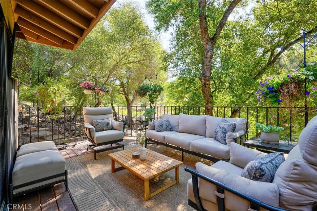 Image 9 of property listing at 5552 Bear Creek, Catheys Valley, CA 95306