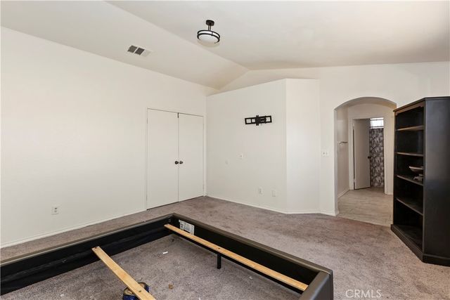 13534 Ironstone Avenue, Victorville, CA 92392