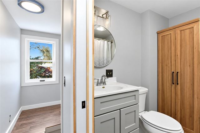 16 Ash Avenue, Cranston, RI 02910
