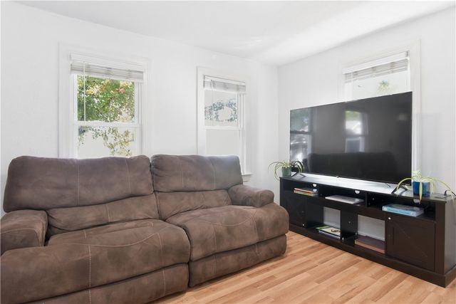 16 Ash Avenue, Cranston, RI 02910