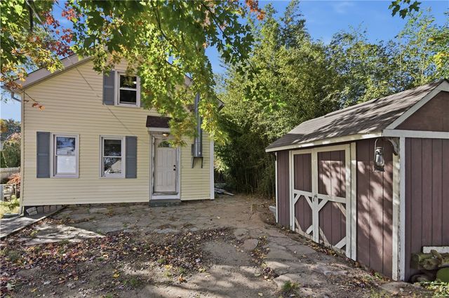 16 Ash Avenue, Cranston, RI 02910