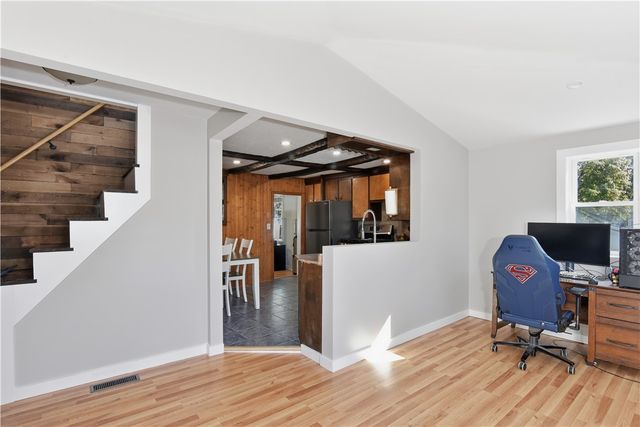 16 Ash Avenue, Cranston, RI 02910