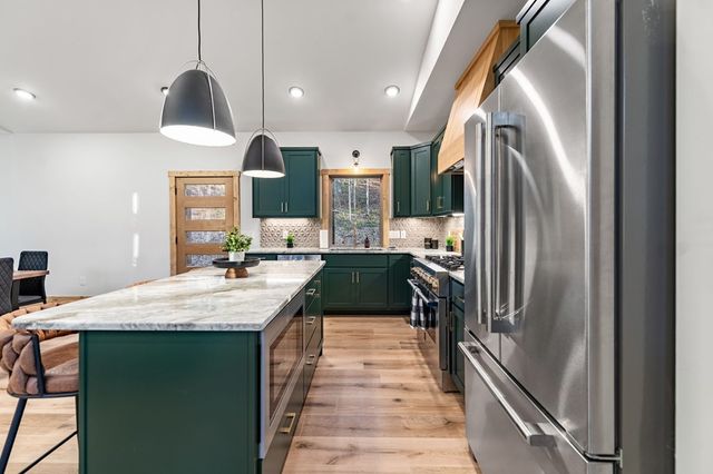 122 Cohutta Overlook Way, Blue Ridge, GA 30513