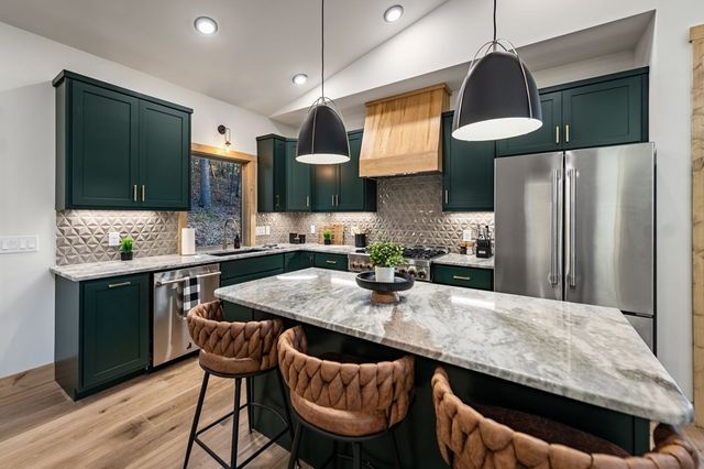 122 Cohutta Overlook Way, Blue Ridge, GA 30513