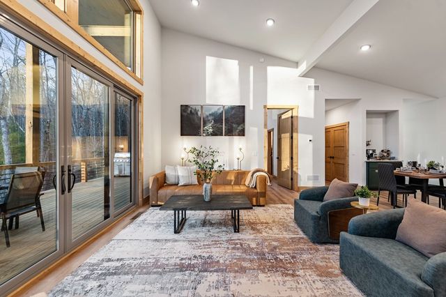 122 Cohutta Overlook Way, Blue Ridge, GA 30513